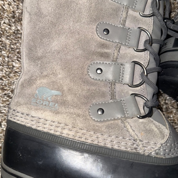 Sorel Boots (see flaws) - Picture 4 of 10